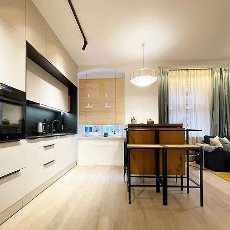 Nikiszowiec - Modern Silesian Apartment Катовице Экстерьер фото