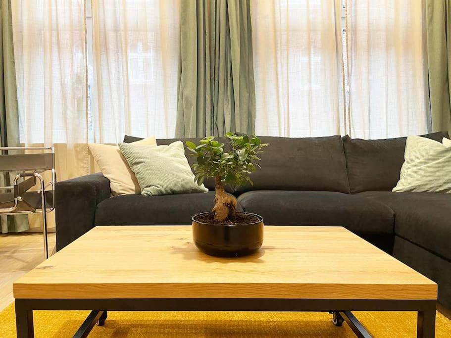 Nikiszowiec - Modern Silesian Apartment Катовице Экстерьер фото