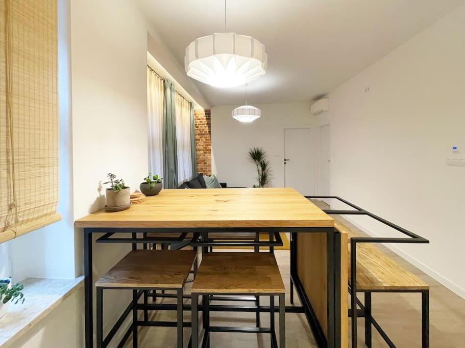 Nikiszowiec - Modern Silesian Apartment Катовице Экстерьер фото
